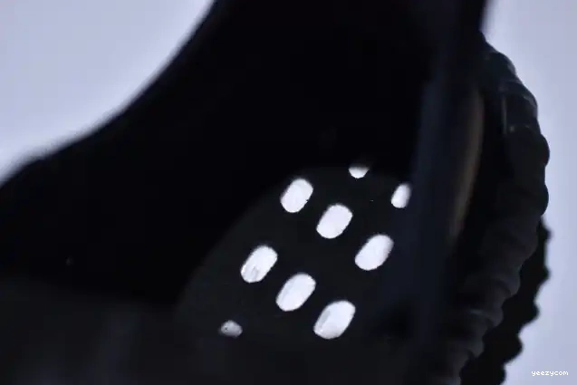V2 350 BY1605 Copper Boost Yeezy Black Adidas 0420